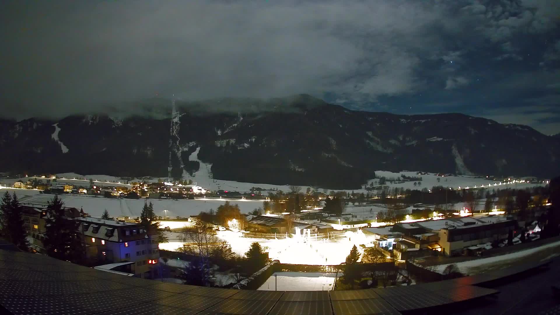 Web kamera Riscone | Hotel Olympia | Pogled na Kronplatz