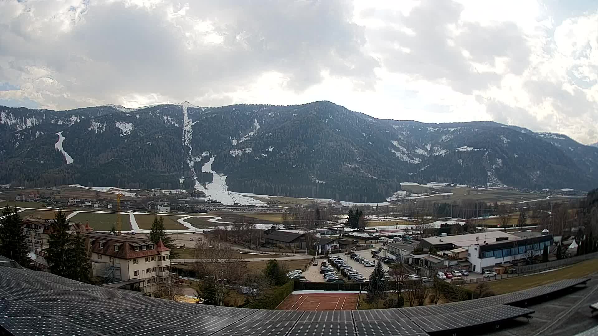 Webcam Riscone | Hotel Olympia | Vista su Plan de Corones