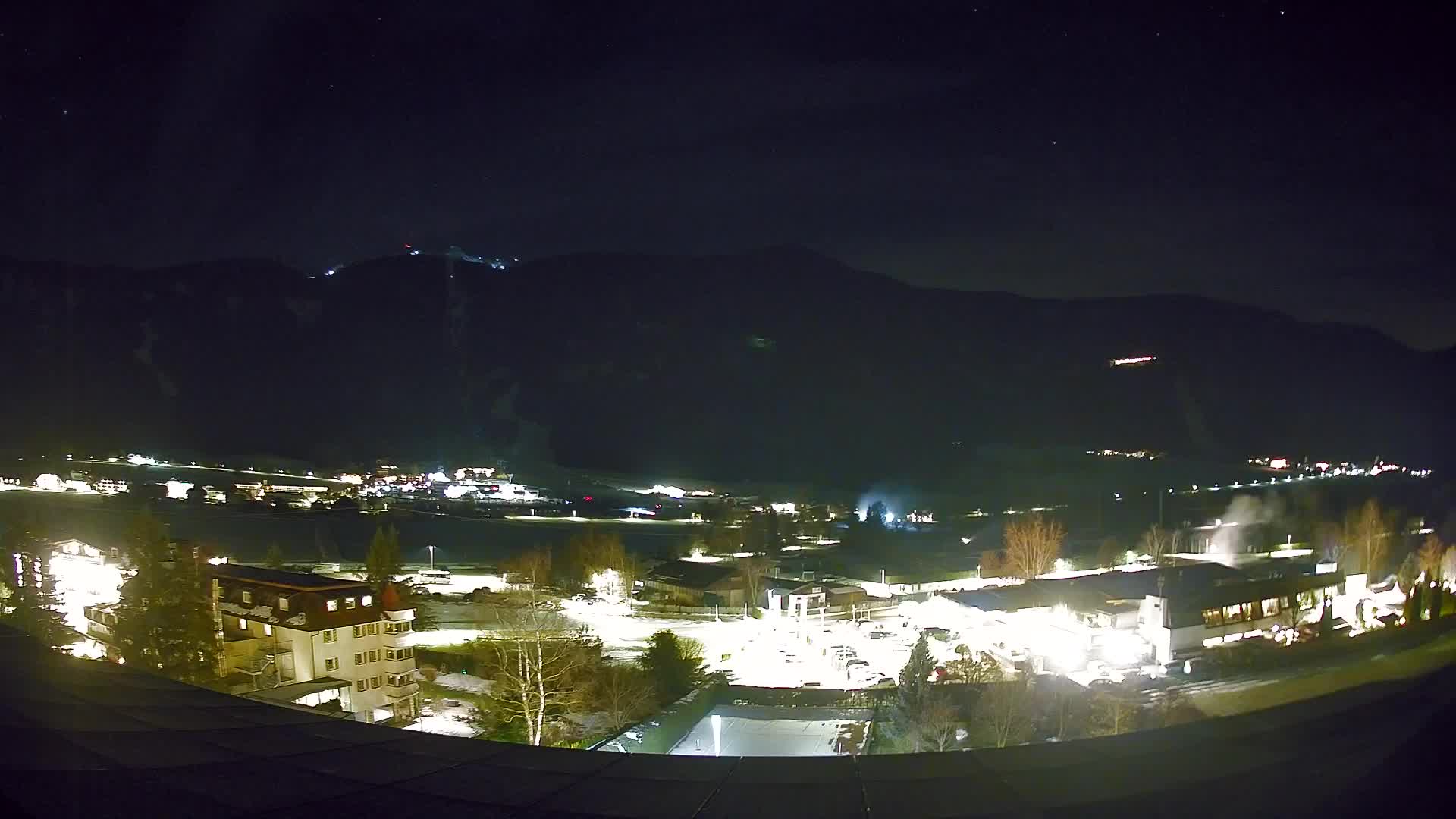 Web kamera Riscone | Hotel Olympia | Pogled na Kronplatz