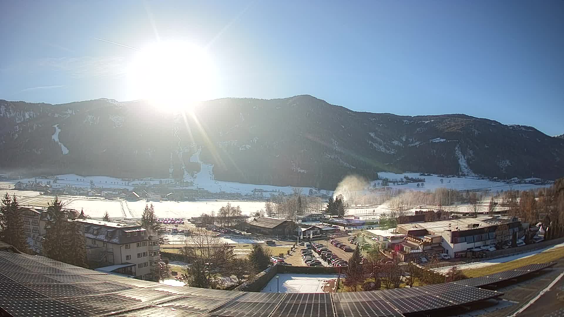 Web kamera Riscone | Hotel Olympia | Pogled na Kronplatz