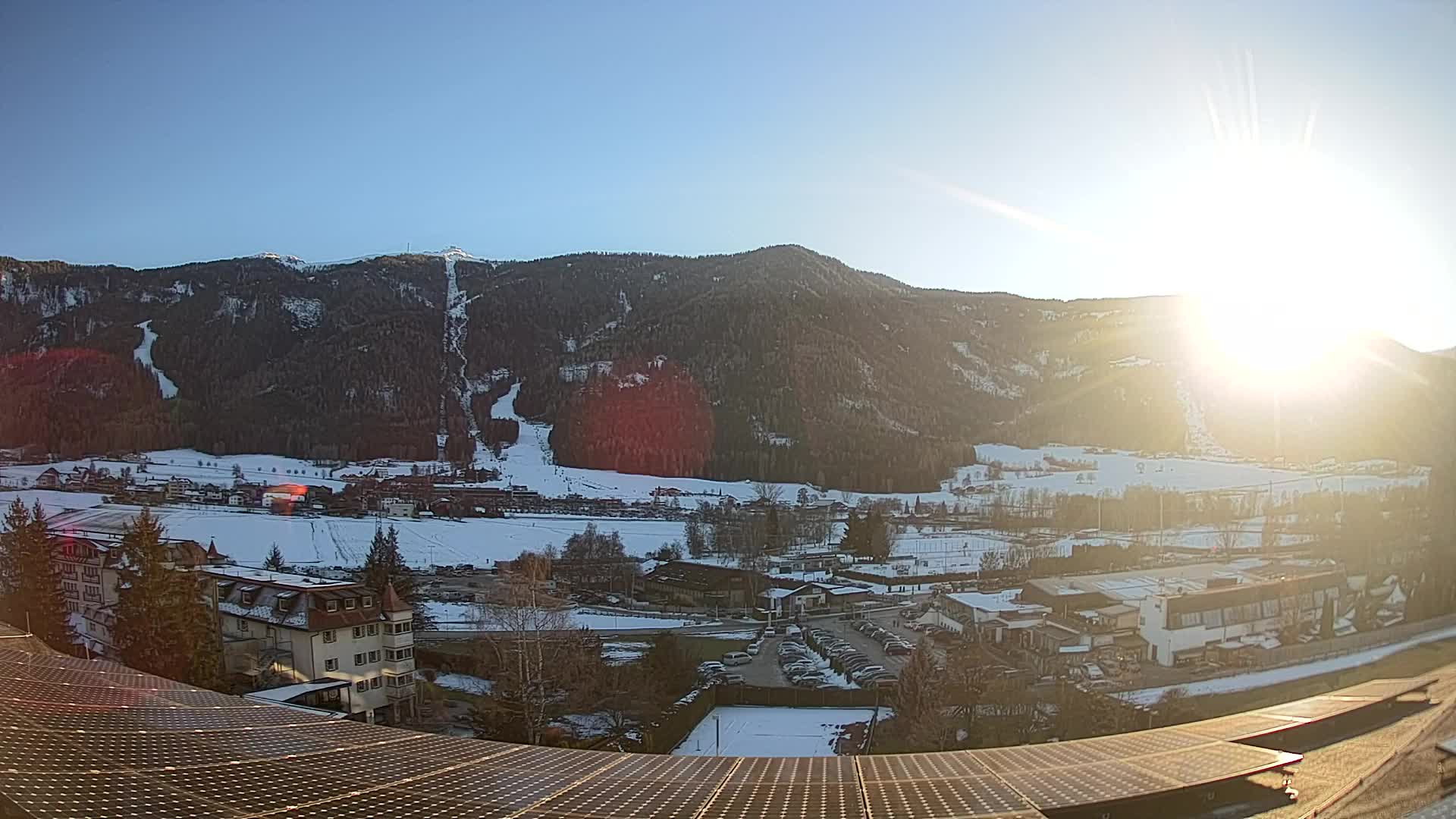 Web kamera Riscone | Hotel Olympia | Pogled na Kronplatz