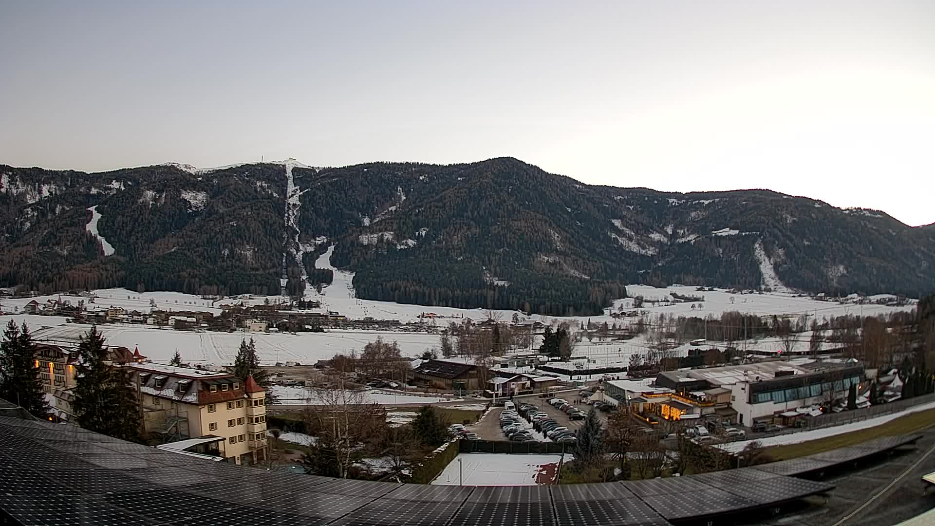 Spletna kamera Riscone | Hotel Olympia | Pogled na Kronplatz