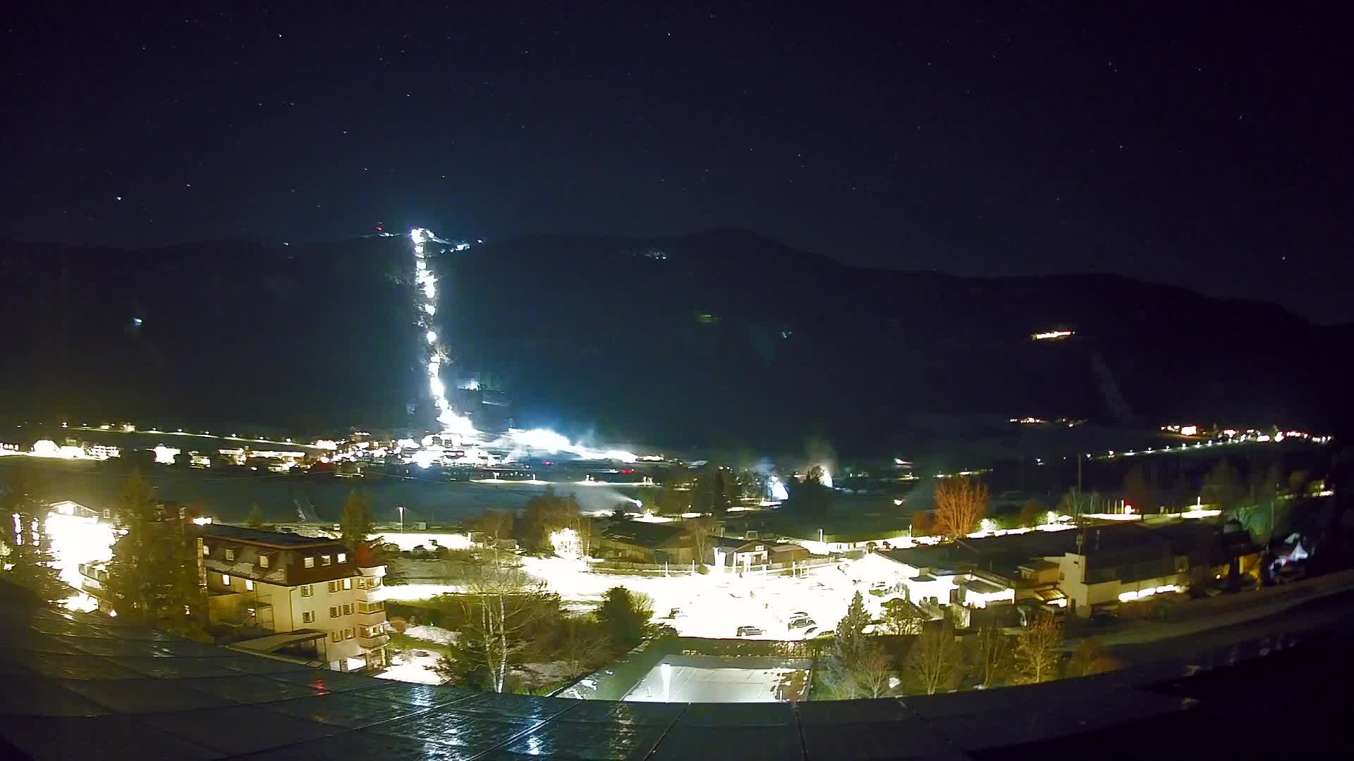 Web kamera Riscone | Hotel Olympia | Pogled na Kronplatz