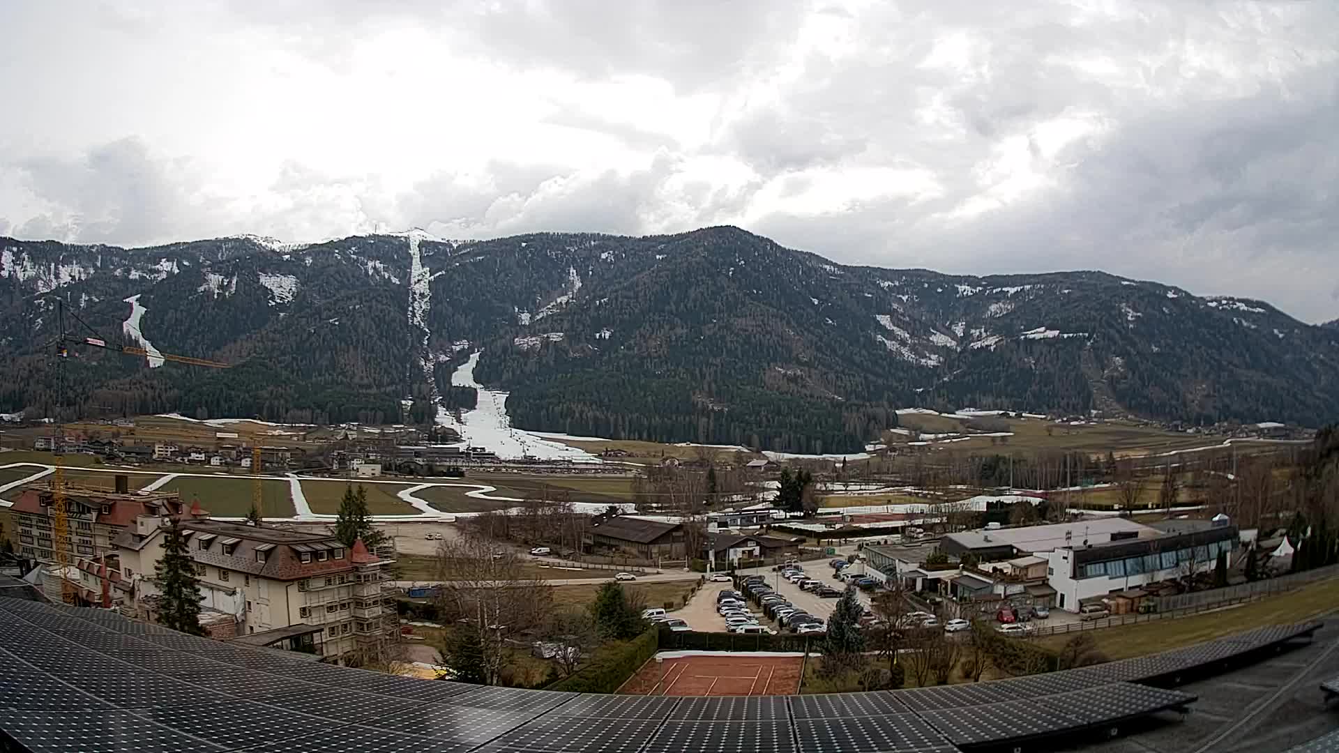 Web kamera Riscone | Hotel Olympia | Pogled na Kronplatz