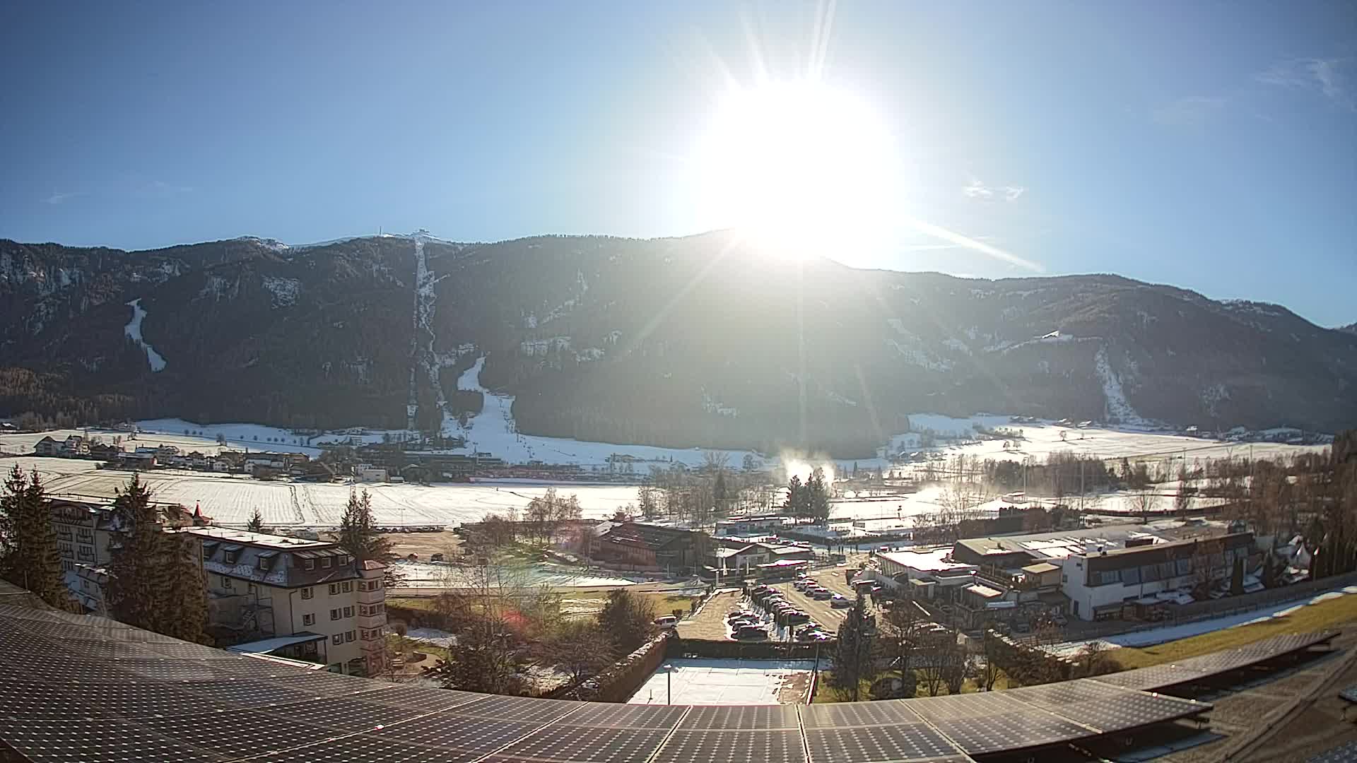 Spletna kamera Riscone | Hotel Olympia | Pogled na Kronplatz