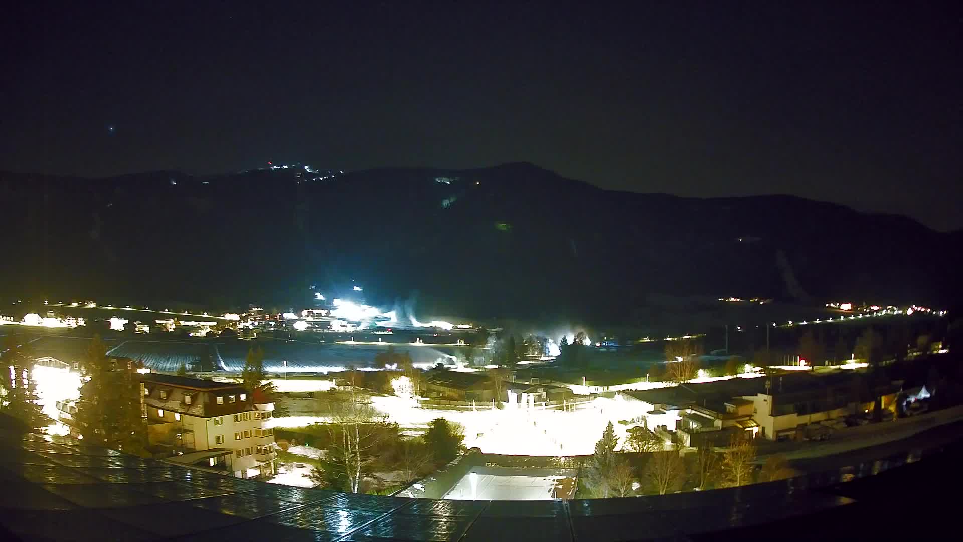 Web kamera Riscone | Hotel Olympia | Pogled na Kronplatz