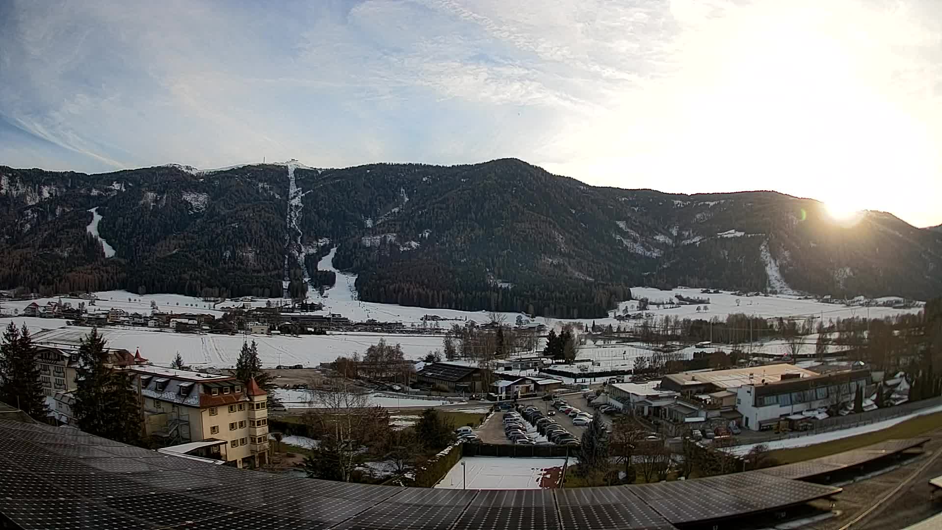 Spletna kamera Riscone | Hotel Olympia | Pogled na Kronplatz