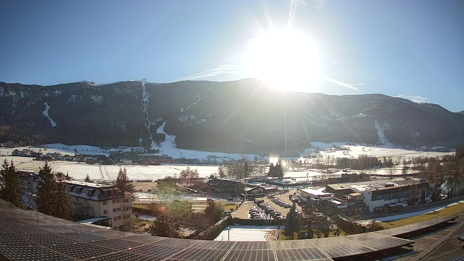 Web kamera Riscone | Hotel Olympia | Pogled na Kronplatz