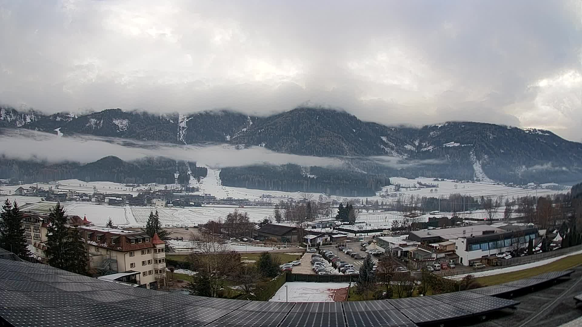 Spletna kamera Riscone | Hotel Olympia | Pogled na Kronplatz