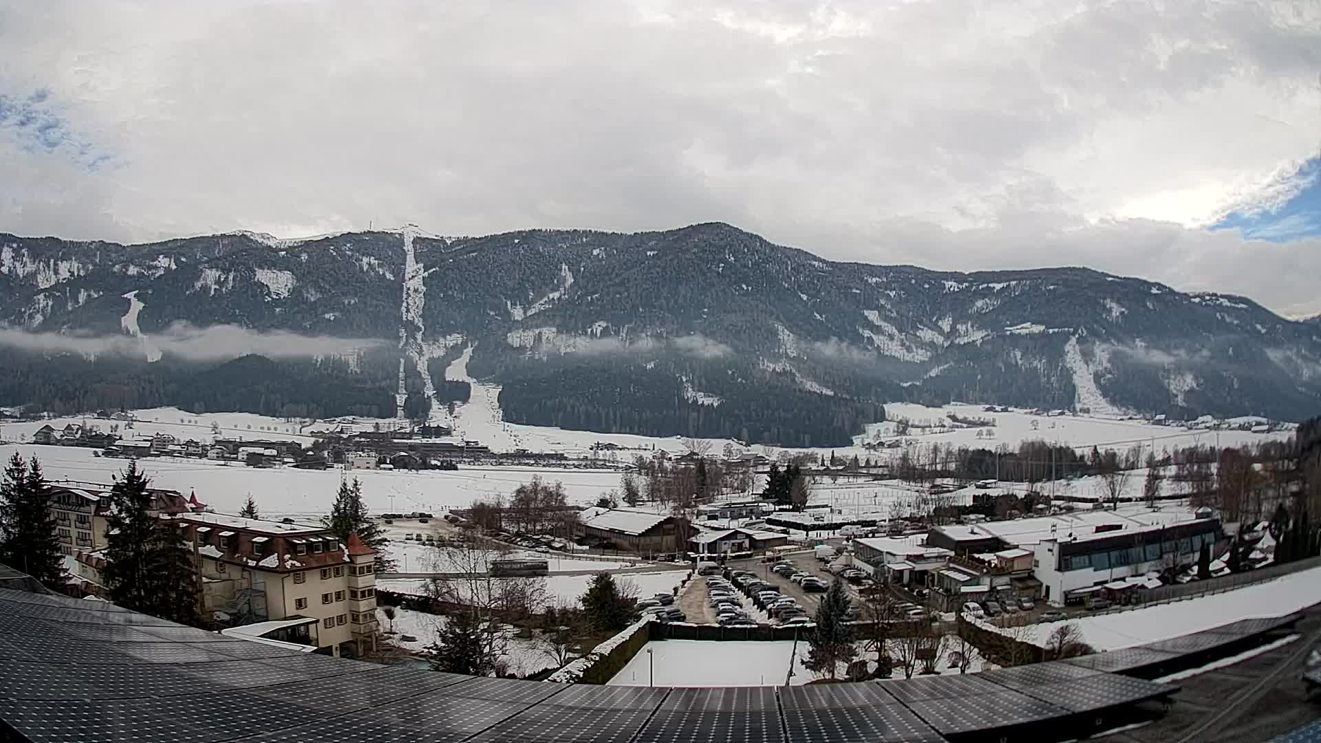 Webcam Riscone | Hotel Olympia | Kronplatz view