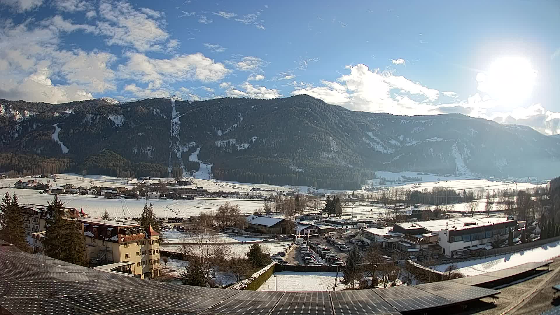 Spletna kamera Riscone | Hotel Olympia | Pogled na Kronplatz