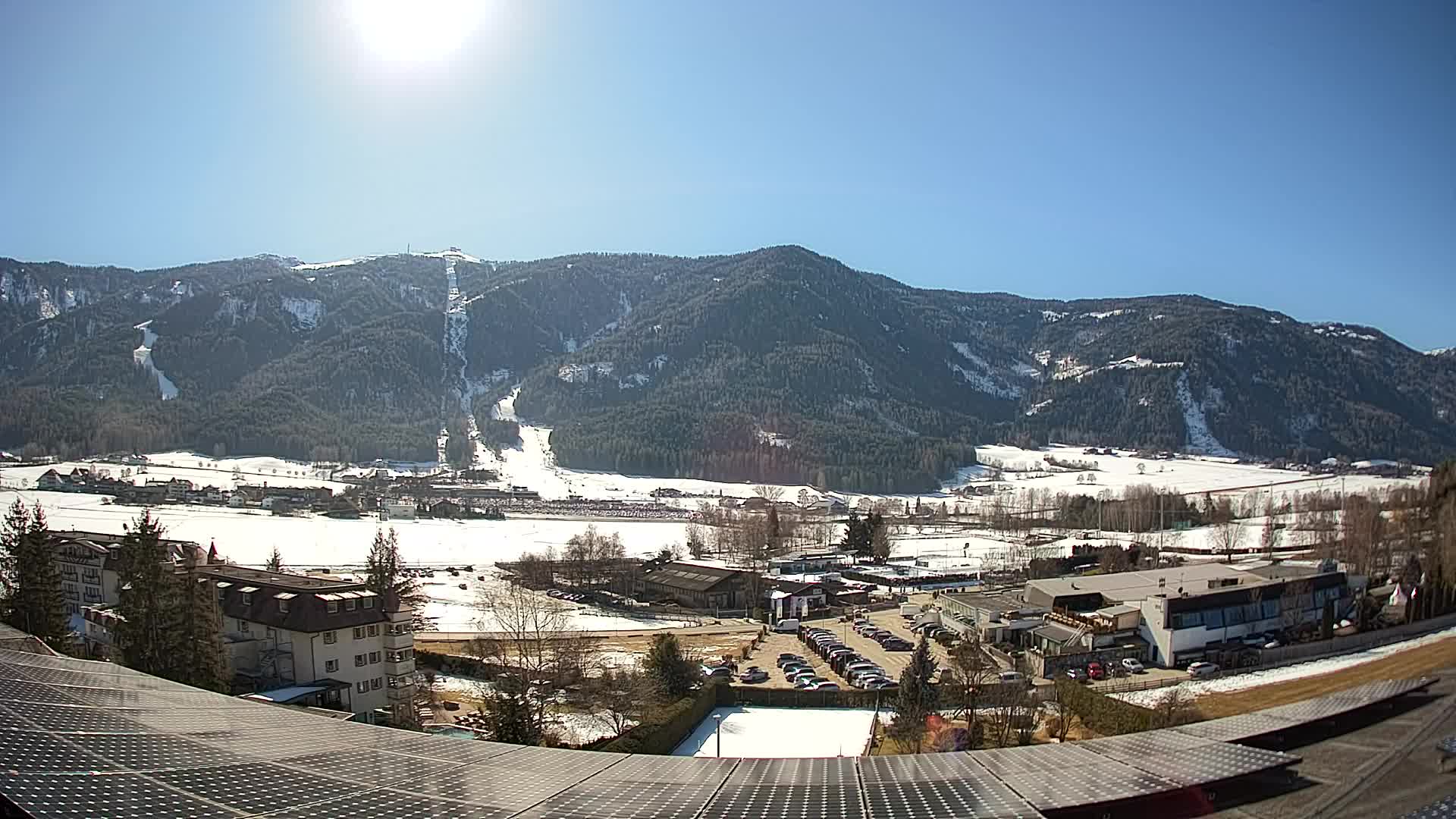 Webcam Riscone | Hotel Olympia | Vista su Plan de Corones