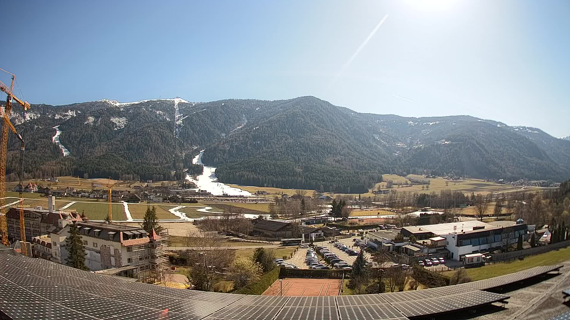 Web kamera Riscone | Hotel Olympia | Pogled na Kronplatz