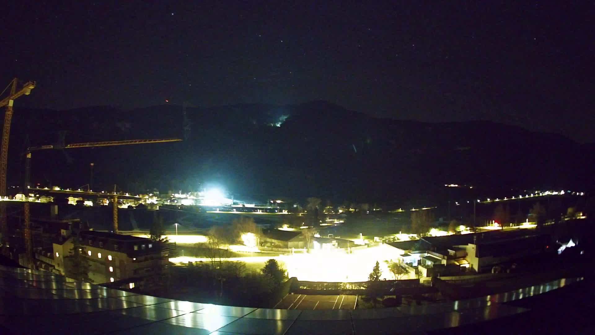 Web kamera Riscone | Hotel Olympia | Pogled na Kronplatz