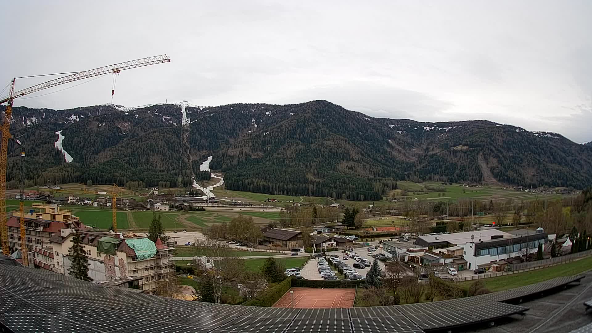 Web kamera Riscone | Hotel Olympia | Pogled na Kronplatz