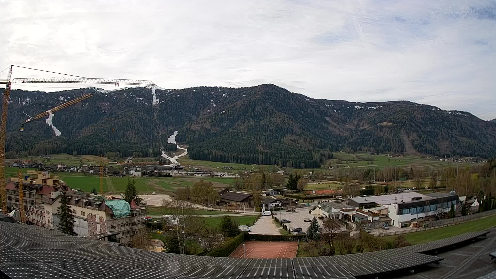 Spletna kamera Riscone | Hotel Olympia | Pogled na Kronplatz