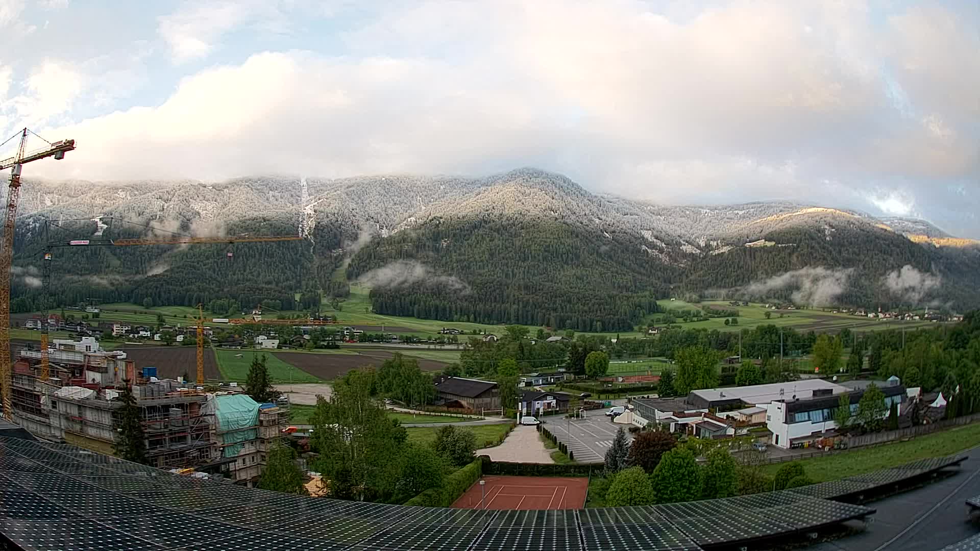 Spletna kamera Riscone | Hotel Olympia | Pogled na Kronplatz