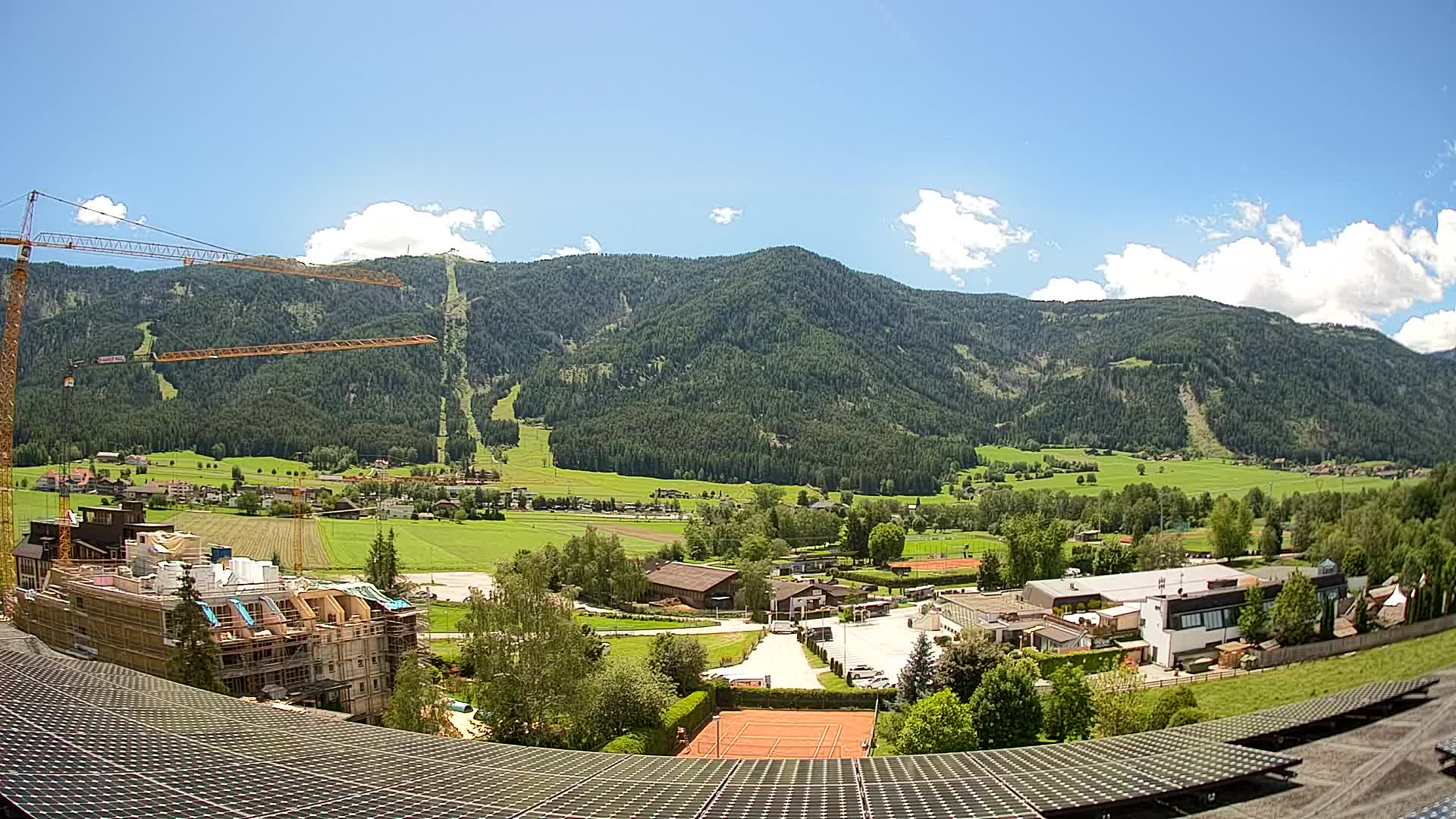 Web kamera Riscone | Hotel Olympia | Pogled na Kronplatz