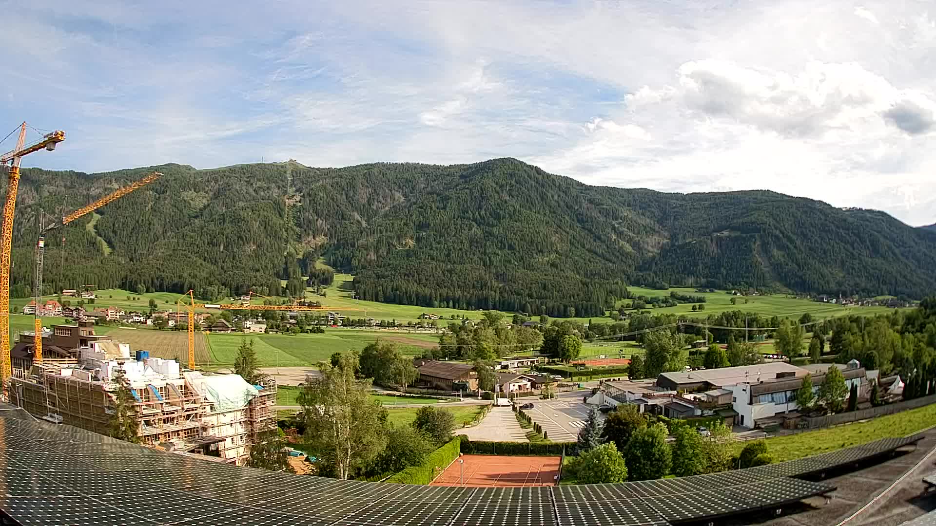 Web kamera Riscone | Hotel Olympia | Pogled na Kronplatz