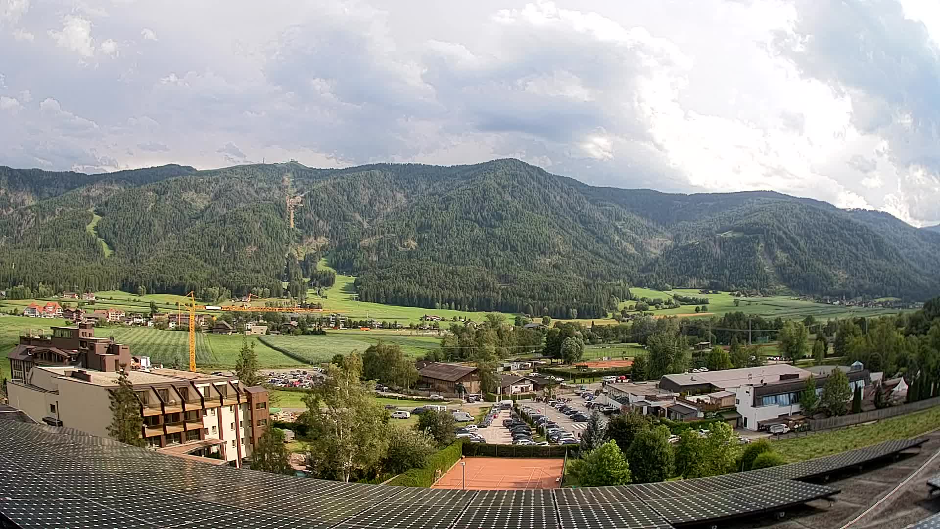 Spletna kamera Riscone | Hotel Olympia | Pogled na Kronplatz