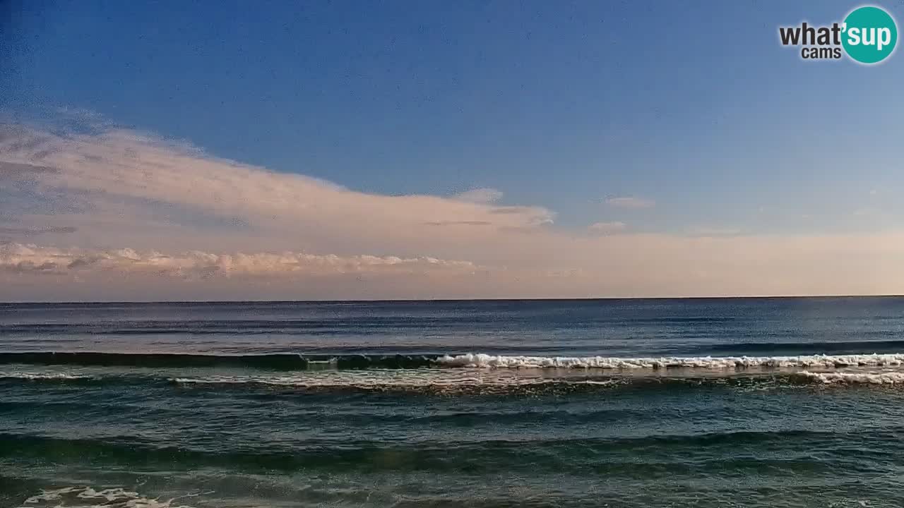 Web kamera uživo La Caletta plaža – Budoni – Sardinija – Italija