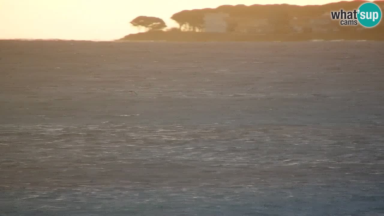 Web kamera uživo La Caletta plaža – Budoni – Sardinija – Italija