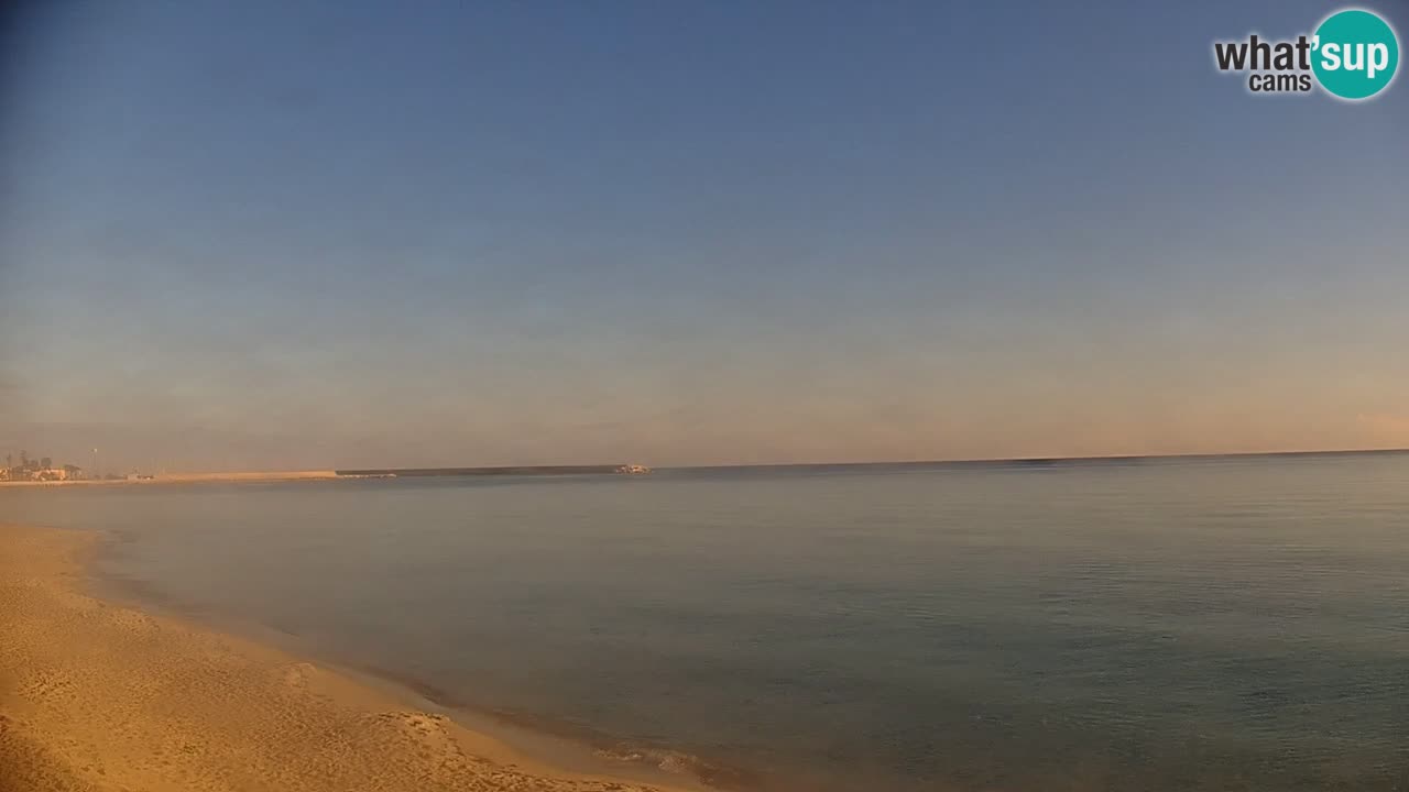 Spletna kamera v živo Plaža La Caletta – Budoni – Sardinija – Italija