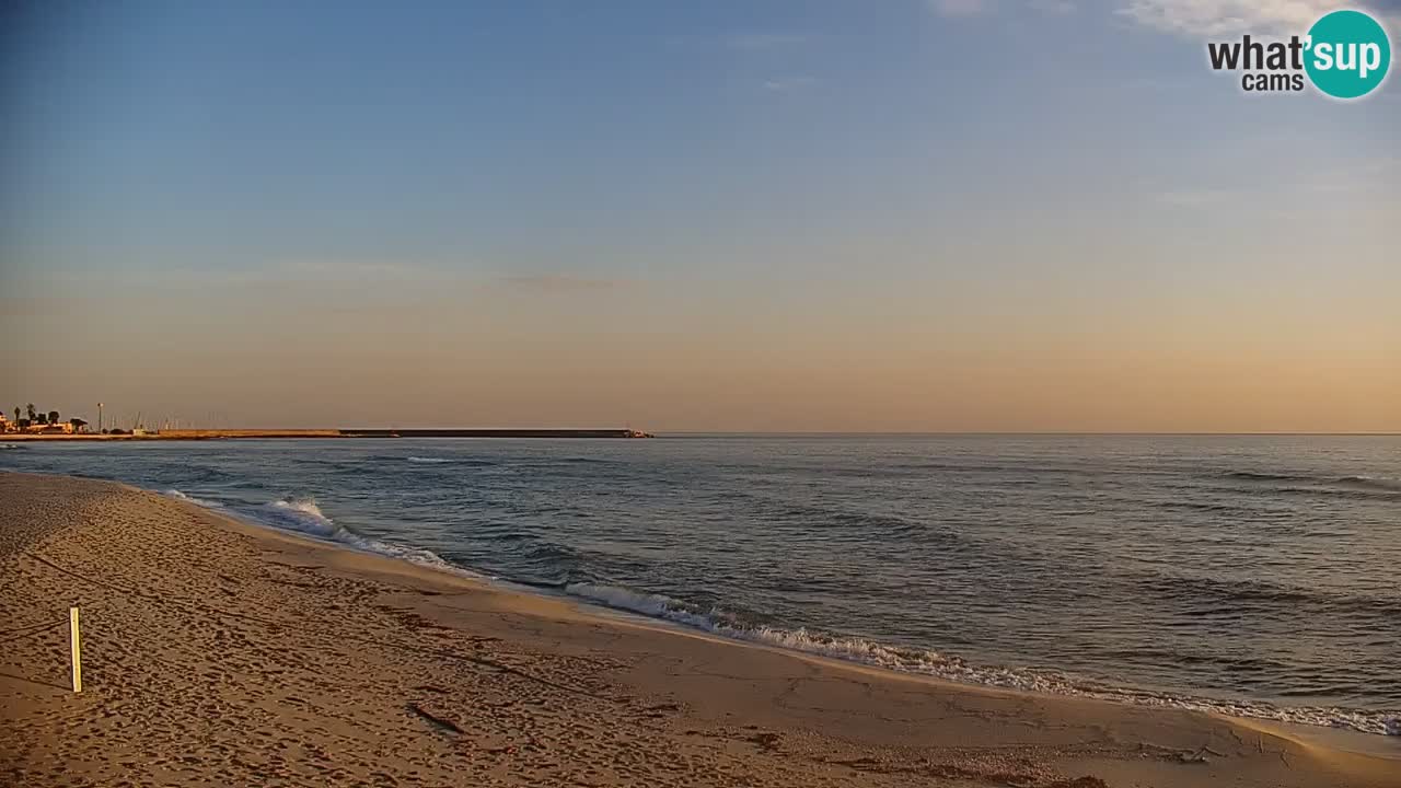 Spletna kamera v živo Plaža La Caletta – Budoni – Sardinija – Italija