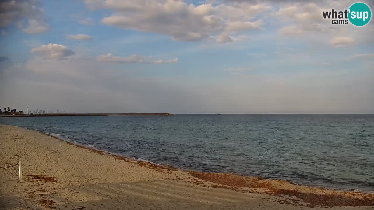 Spletna kamera v živo Plaža La Caletta – Budoni – Sardinija – Italija