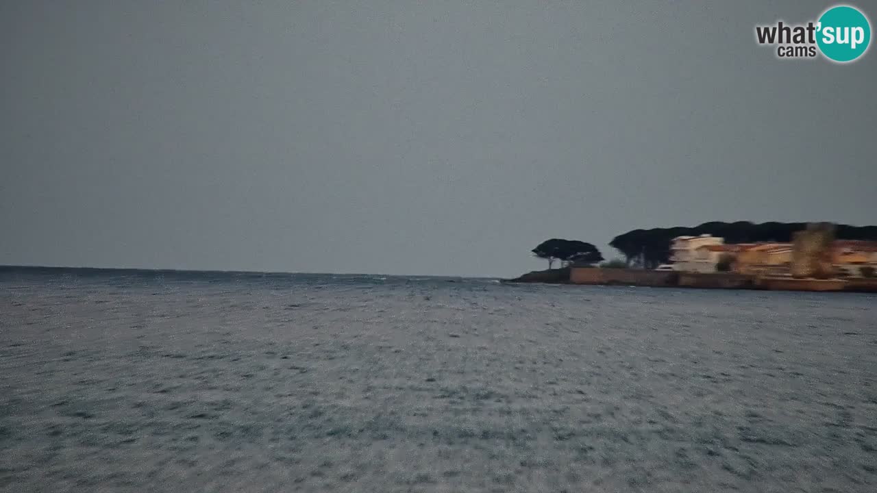 Spletna kamera v živo Plaža La Caletta – Budoni – Sardinija – Italija