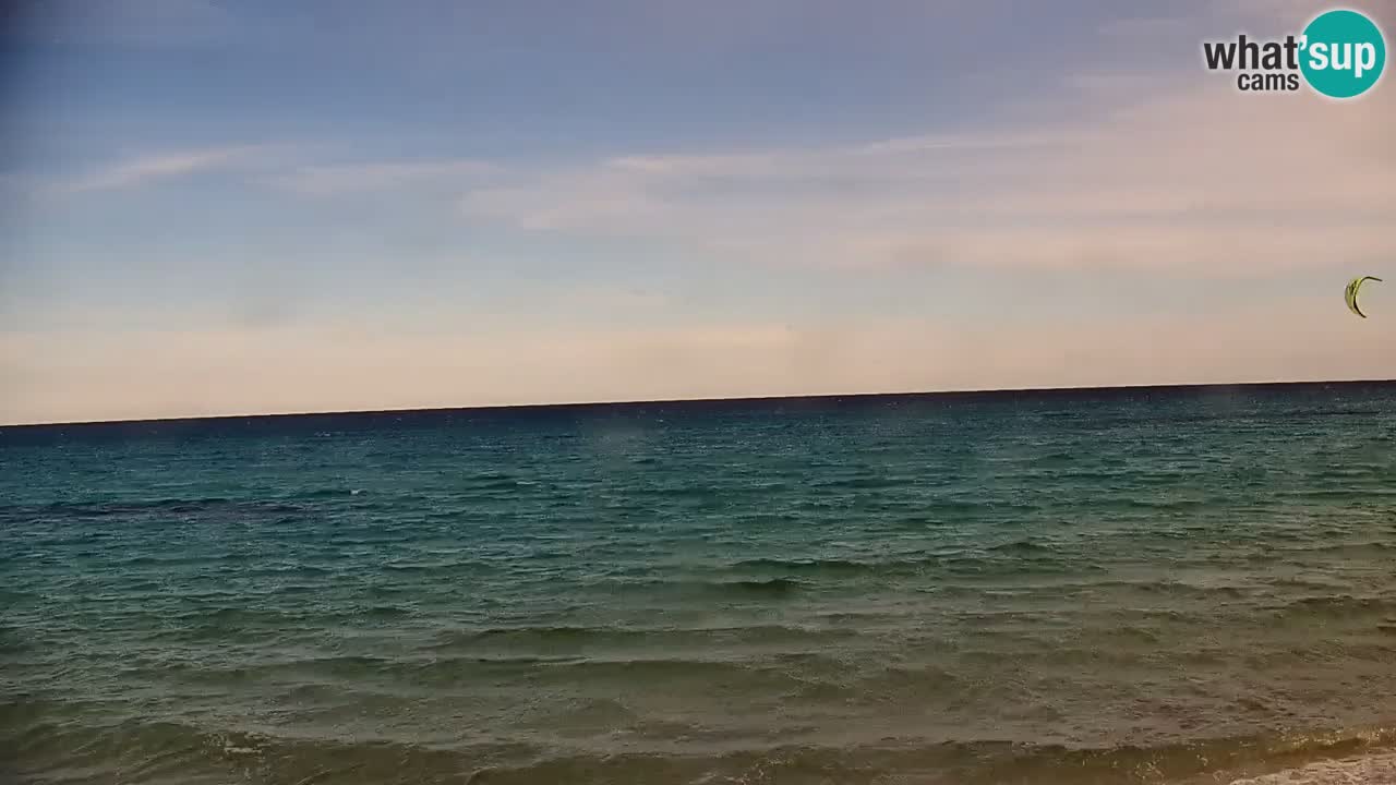 Spletna kamera v živo Plaža La Caletta – Budoni – Sardinija – Italija