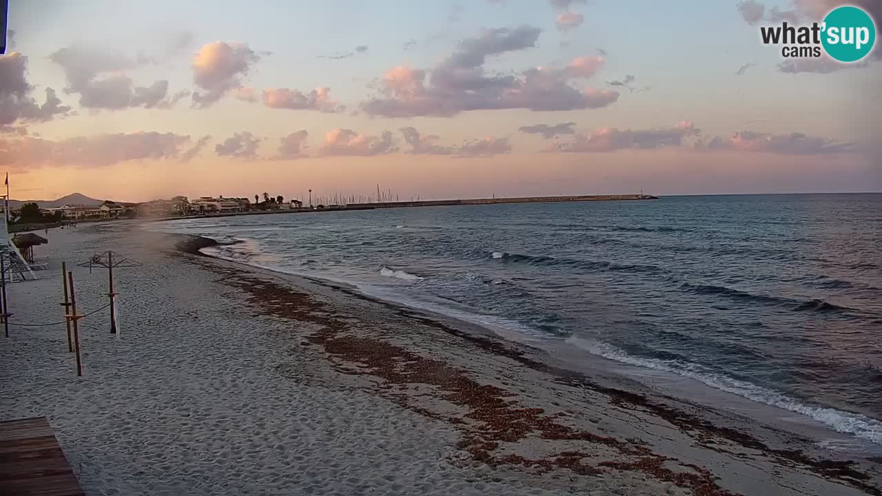 Spletna kamera v živo Plaža La Caletta – Budoni – Sardinija – Italija