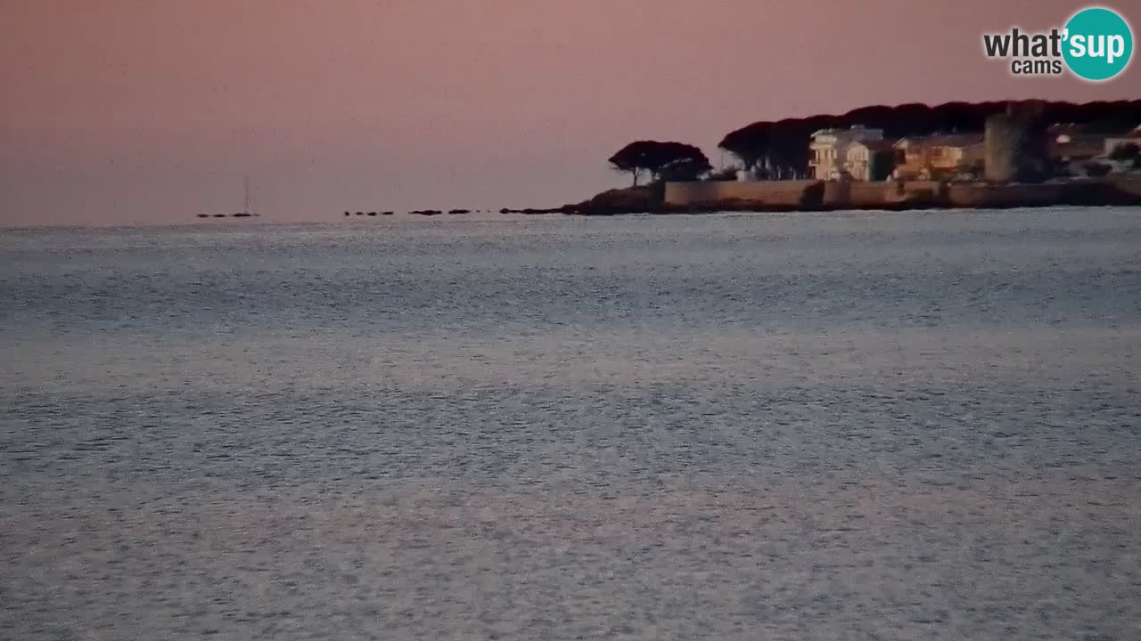 Spletna kamera v živo Plaža La Caletta – Budoni – Sardinija – Italija