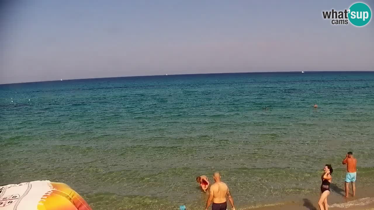 Spletna kamera v živo Plaža La Caletta – Budoni – Sardinija – Italija