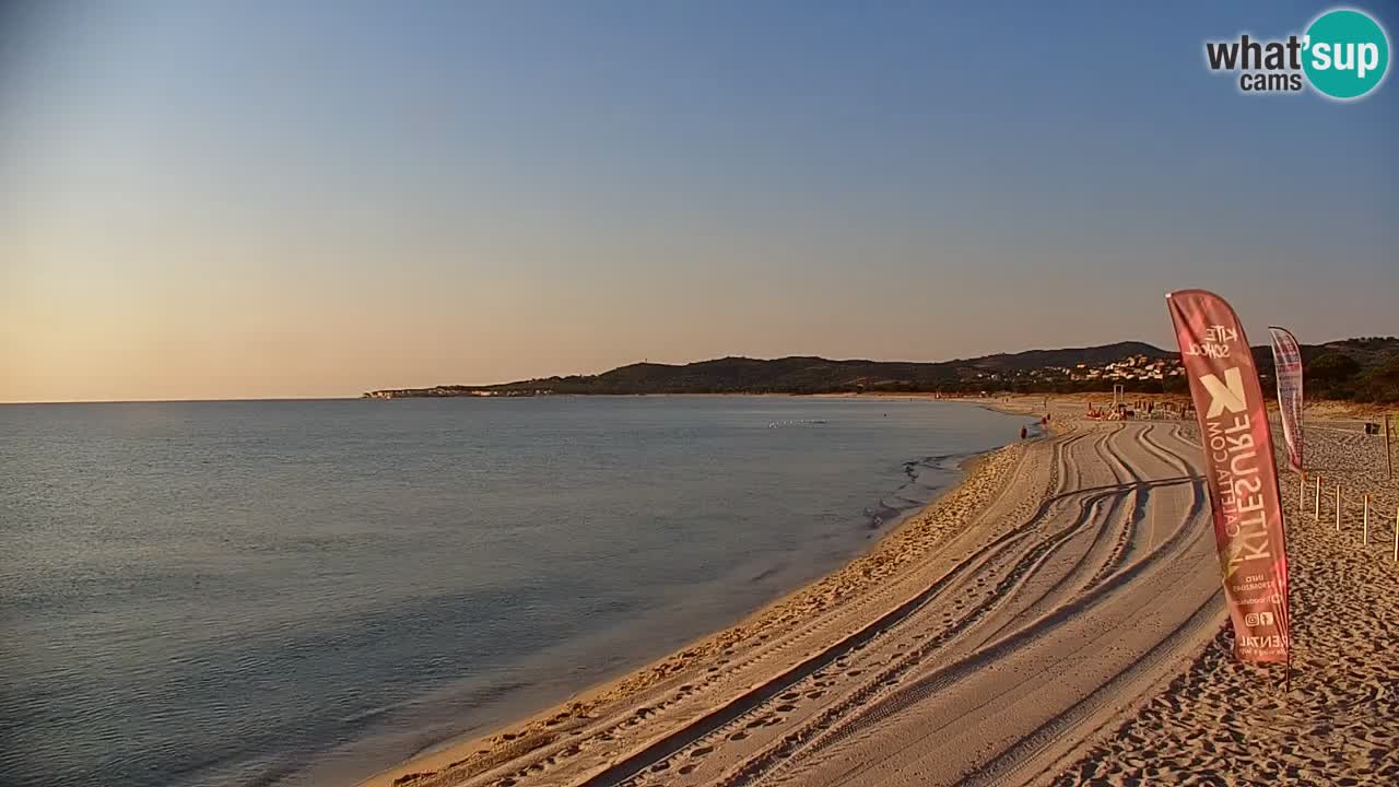 Spletna kamera v živo Plaža La Caletta – Budoni – Sardinija – Italija