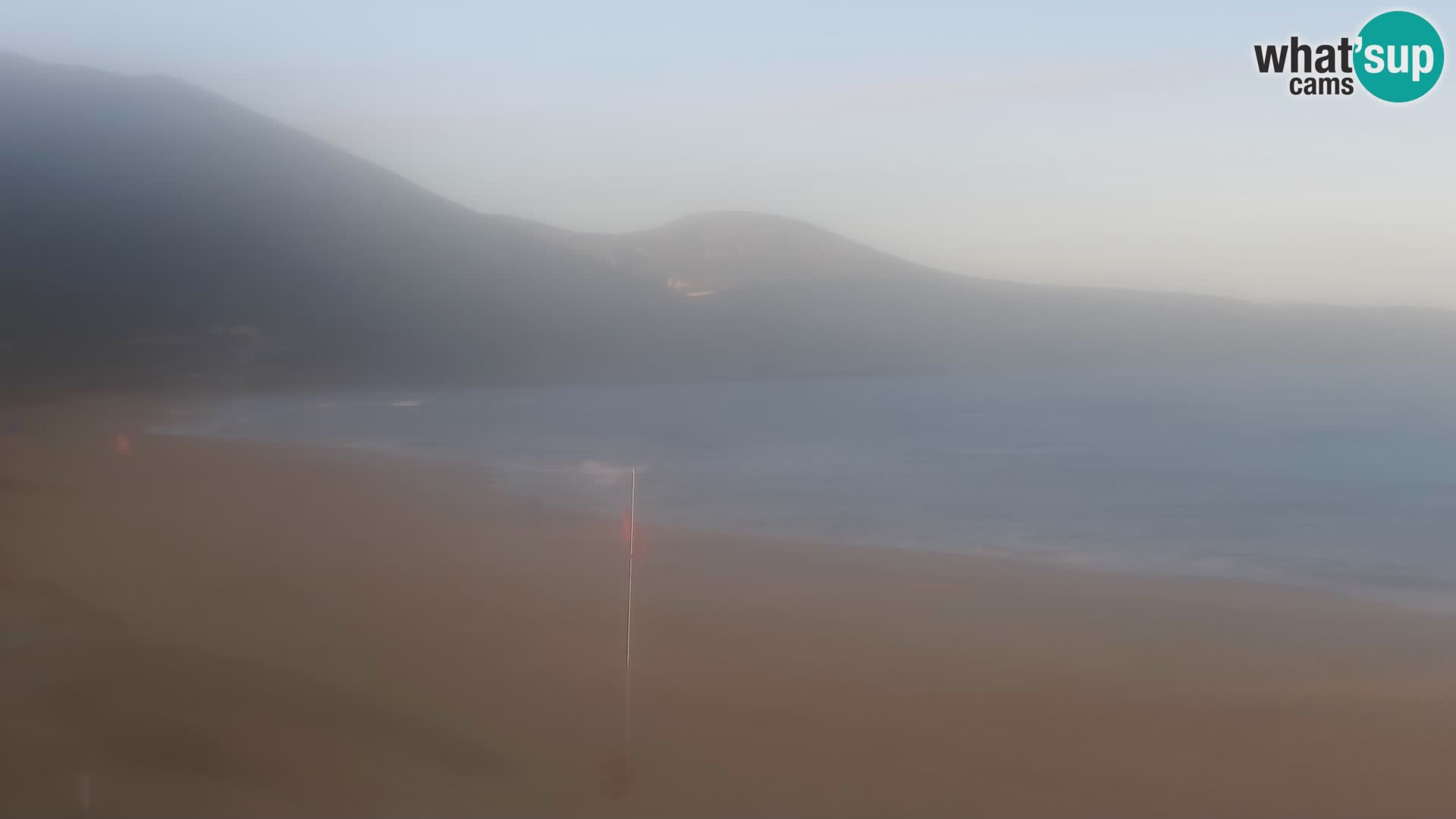 Webcam en direct de la plage de San Nicolò à Buggerru en Sardaigne – Regardez les vagues et le coucher de soleil