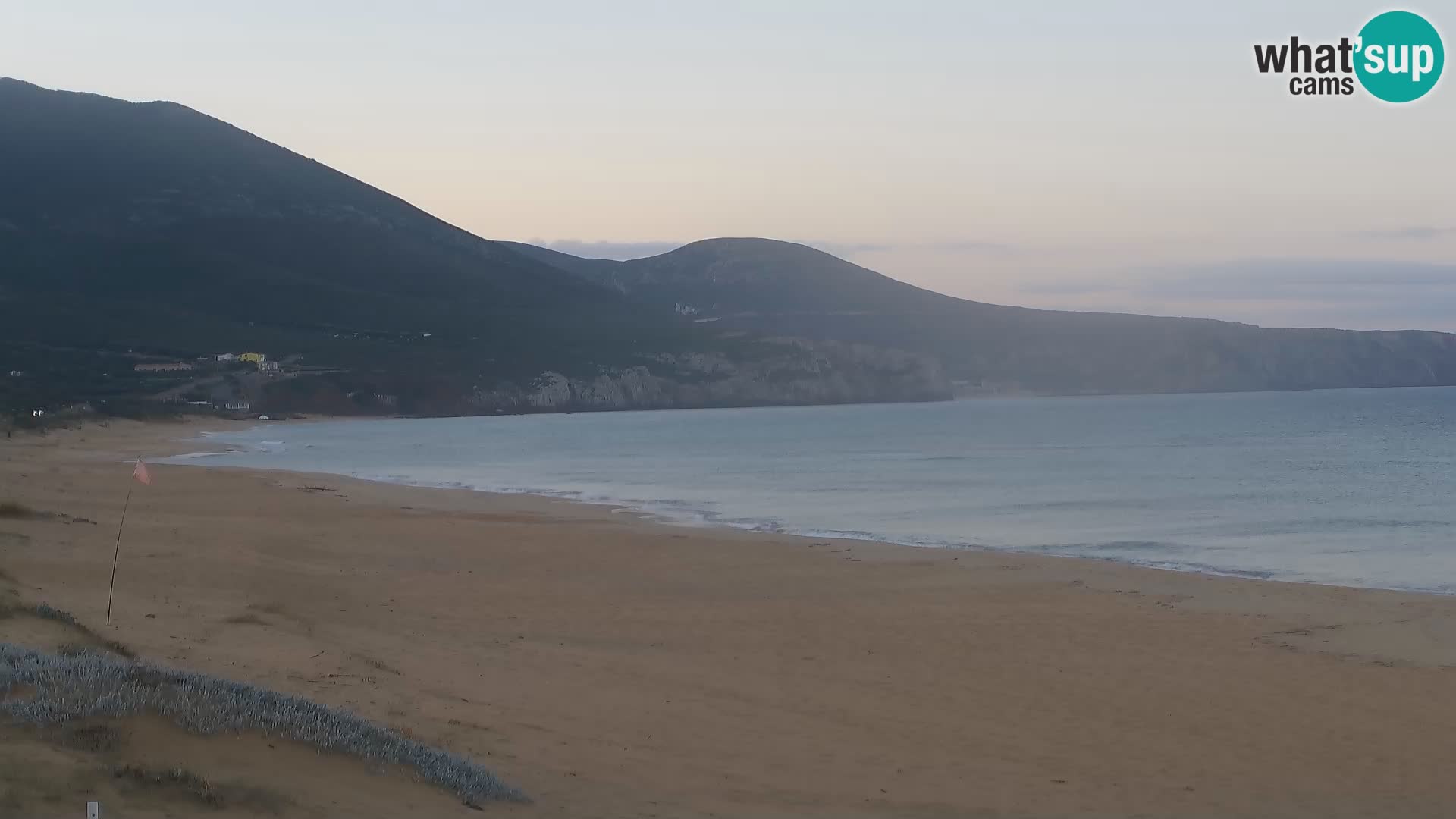 Live webcam plaže San Nicolò u Buggerru, Sardinija – uživajte u valovima i zalascima sunca