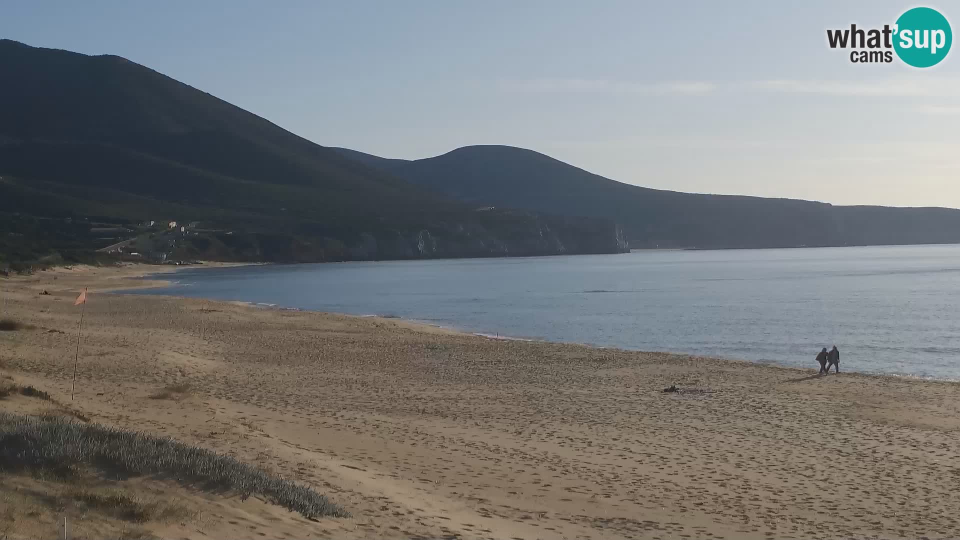 Webcam en direct de la plage de San Nicolò à Buggerru en Sardaigne – Regardez les vagues et le coucher de soleil