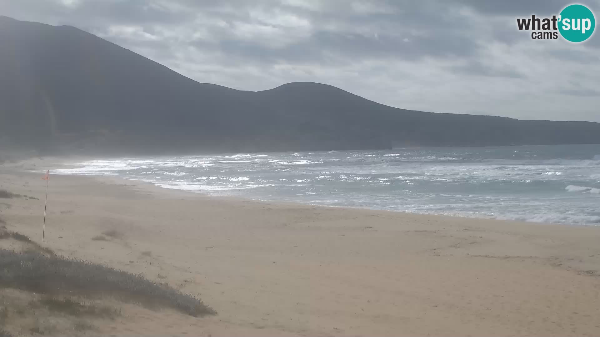 Live webcam plaže San Nicolò u Buggerru, Sardinija – uživajte u valovima i zalascima sunca