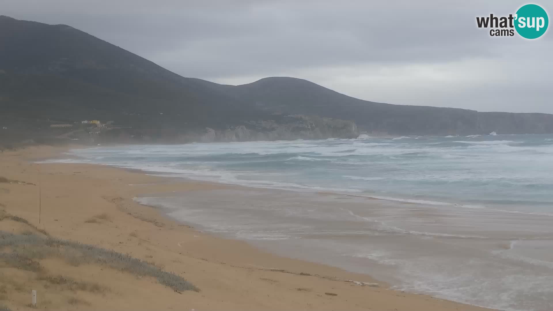 Live-Webcam am Strand von San Nicolò in Buggerru, Sardinien – Beobachten Sie die Wellen und den Sonnenuntergang