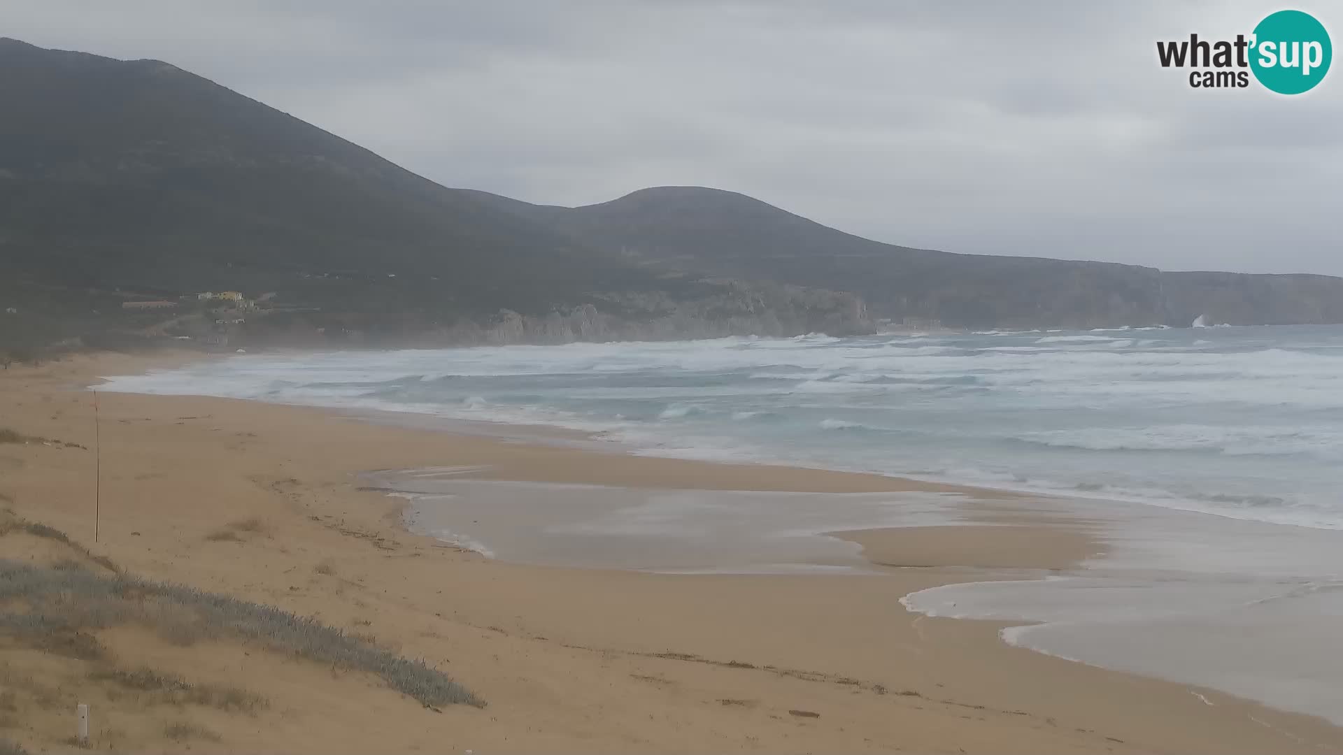 Live-Webcam am Strand von San Nicolò in Buggerru, Sardinien – Beobachten Sie die Wellen und den Sonnenuntergang