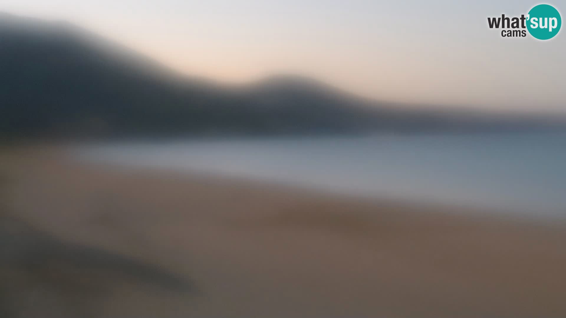 Live-Webcam am Strand von San Nicolò in Buggerru, Sardinien – Beobachten Sie die Wellen und den Sonnenuntergang