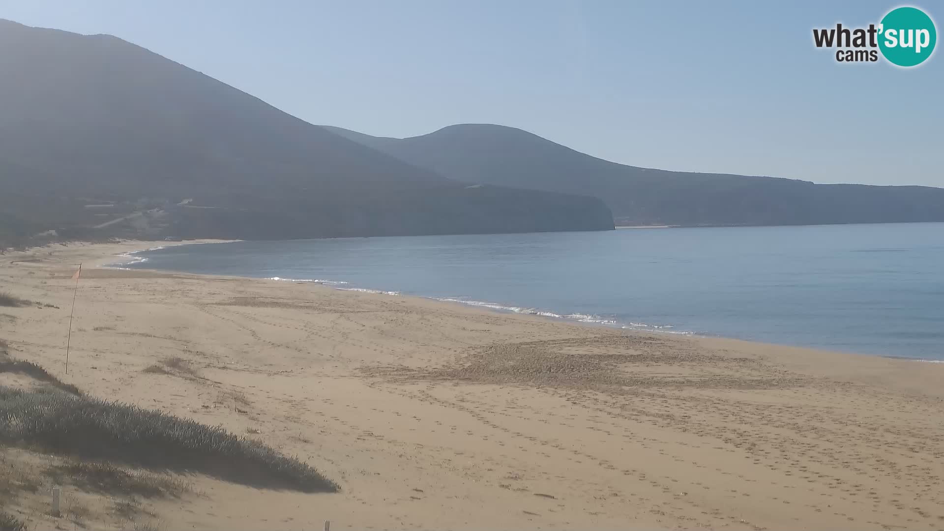 Live-Webcam am Strand von San Nicolò in Buggerru, Sardinien – Beobachten Sie die Wellen und den Sonnenuntergang