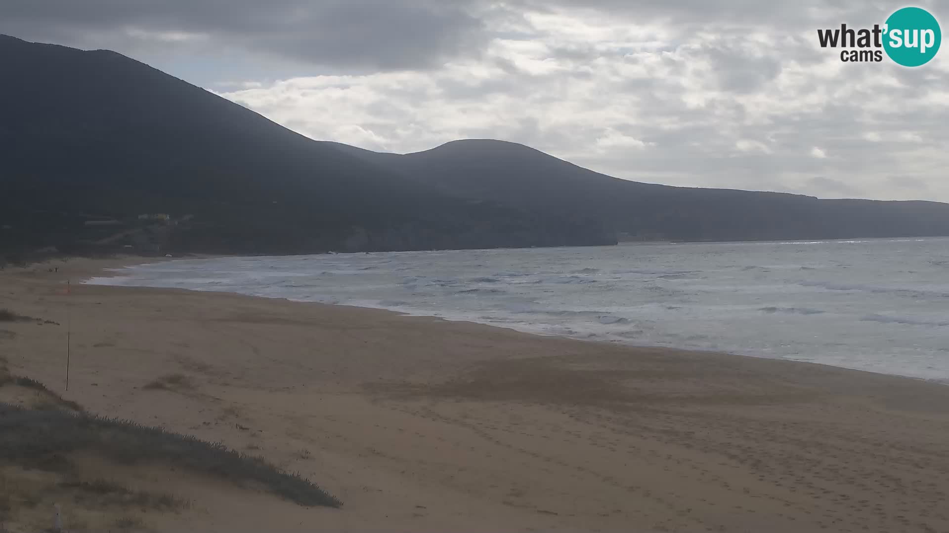 Live-Webcam am Strand von San Nicolò in Buggerru, Sardinien – Beobachten Sie die Wellen und den Sonnenuntergang