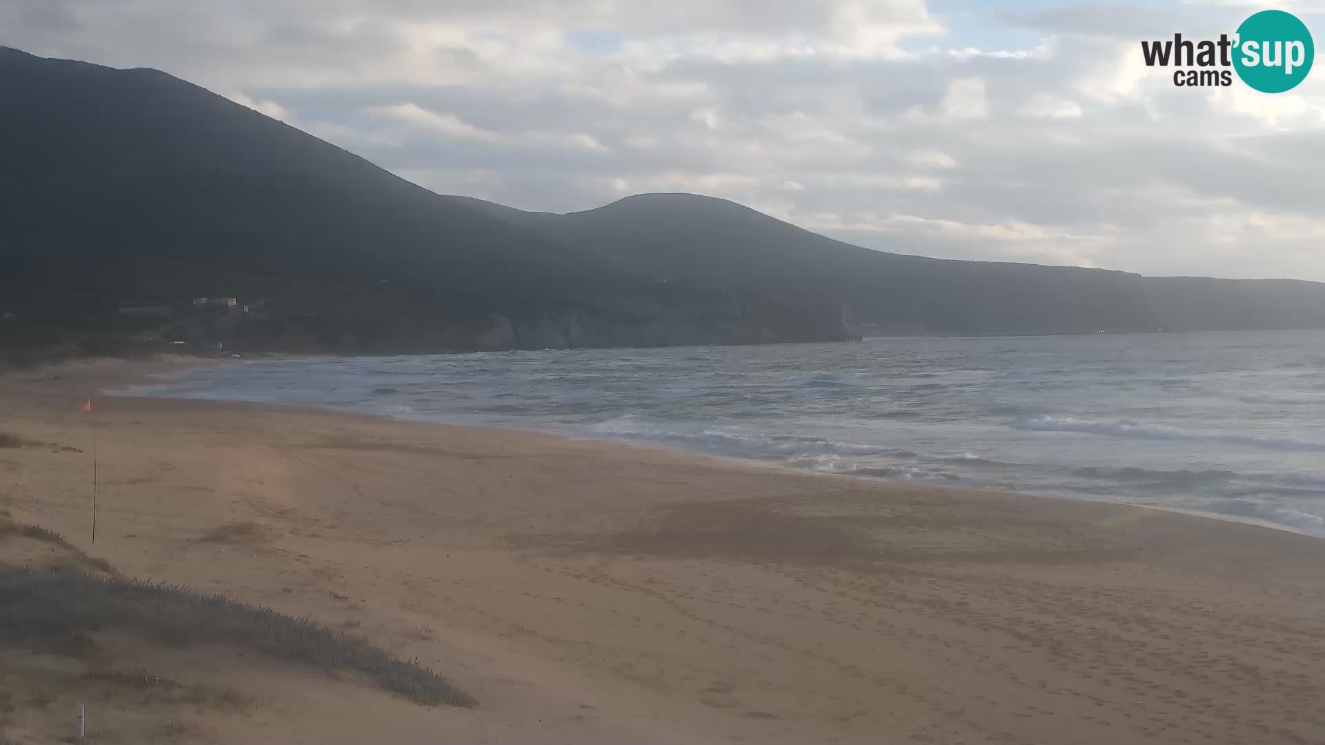 Live-Webcam am Strand von San Nicolò in Buggerru, Sardinien – Beobachten Sie die Wellen und den Sonnenuntergang