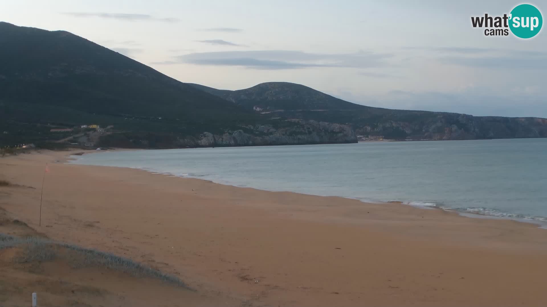 Live webcam plaže San Nicolò u Buggerru, Sardinija – uživajte u valovima i zalascima sunca