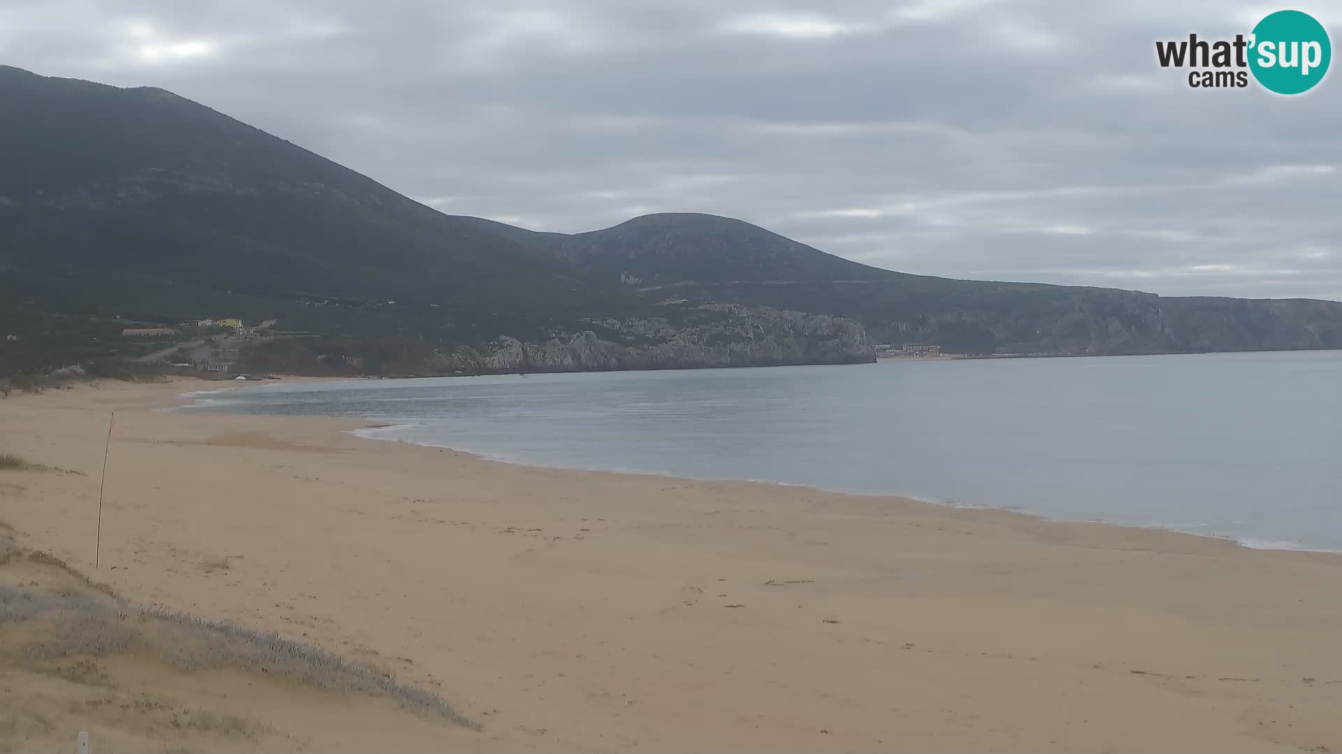 Live-Webcam am Strand von San Nicolò in Buggerru, Sardinien – Beobachten Sie die Wellen und den Sonnenuntergang