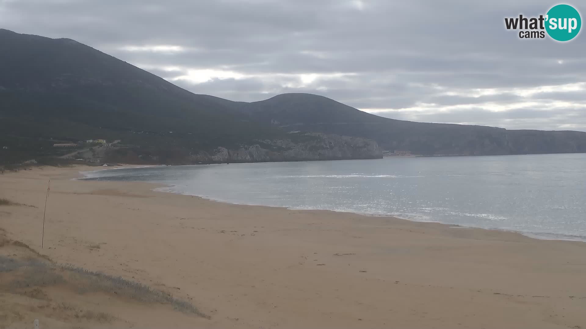 Live webcam plaže San Nicolò u Buggerru, Sardinija – uživajte u valovima i zalascima sunca