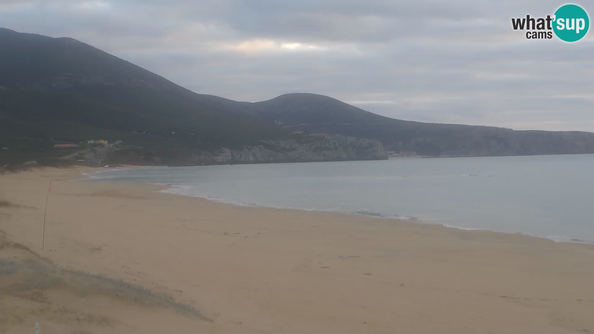 Live webcam plaže San Nicolò u Buggerru, Sardinija – uživajte u valovima i zalascima sunca