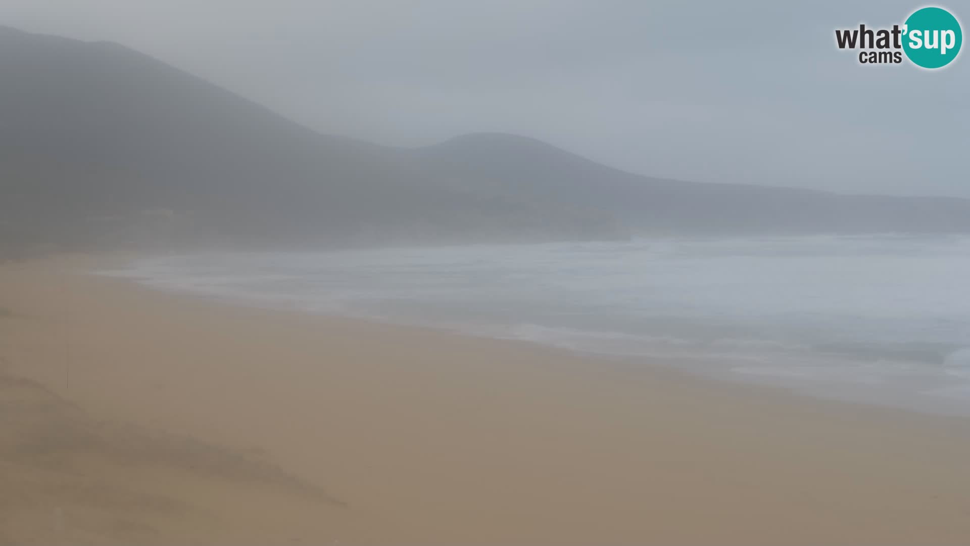 Webcam en vivo de la playa de San Nicolò en Buggerru, Cerdeña – admira las olas y los atardeceres